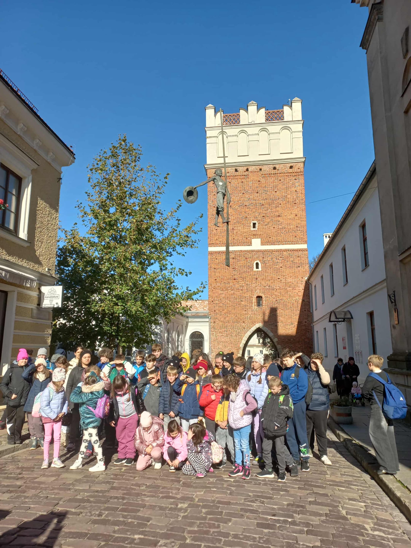 Przewodnik Sandomierz. Zwiedzanie miasta. Brama Opatowska w Sandomierzu